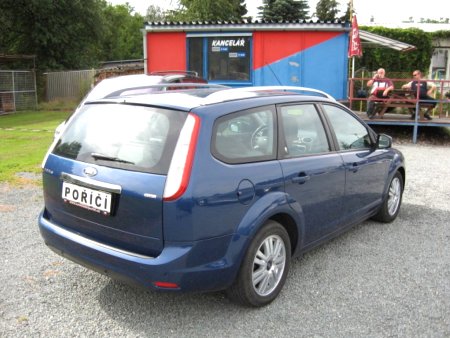 Ford Focus, 2008 - pohled č. 4