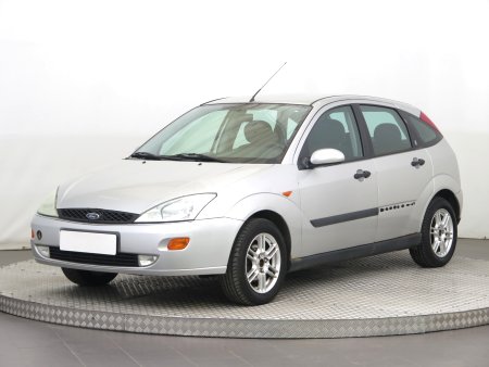 Ford Focus, 2001 - pohled č. 3