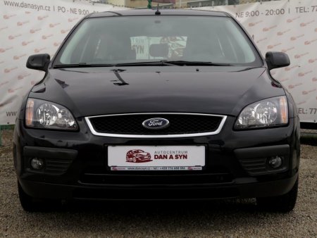 Ford Focus, 2006 - pohled č. 3