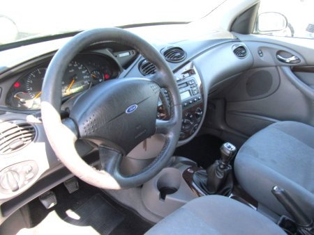 Ford Focus, 1999 - pohled č. 9