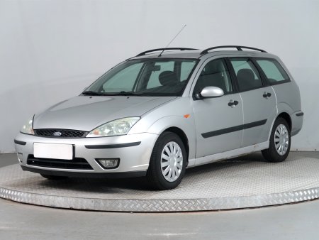 Ford Focus, 2003 - pohled č. 3