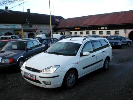Ford Focus, 2004 - pohled č. 2