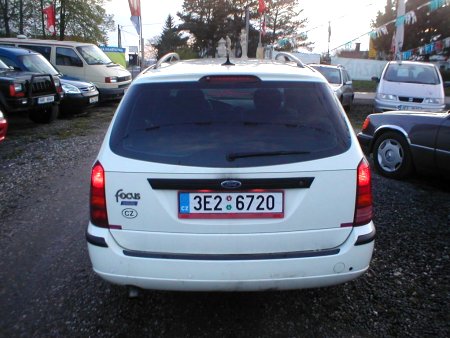 Ford Focus, 2004 - pohled č. 6