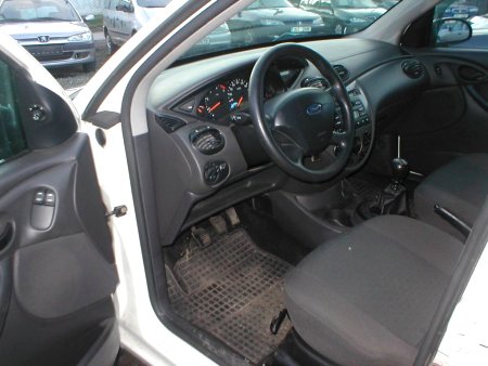 Ford Focus, 2004 - pohled č. 8