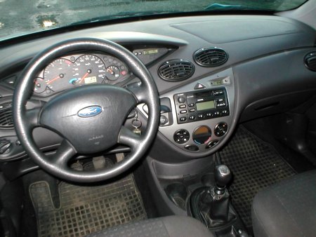 Ford Focus, 2004 - pohled č. 9