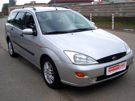 Ford Focus, 2000 - pohled č. 3