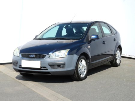 Ford Focus, 2005 - pohled č. 3
