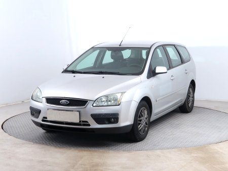 Ford Focus, 2005 - pohled č. 3