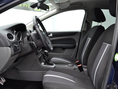 Ford Focus, 2010 - pohled č. 10