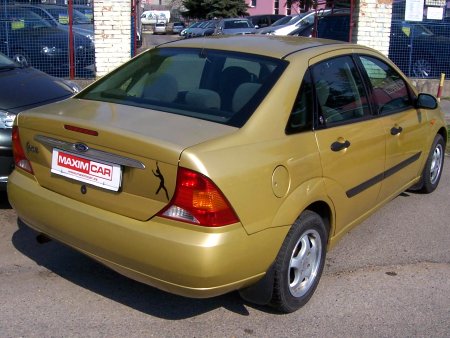 Ford Focus, 2000 - pohled č. 8