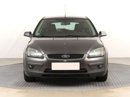 Ford Focus, 2005 - pohled č. 2