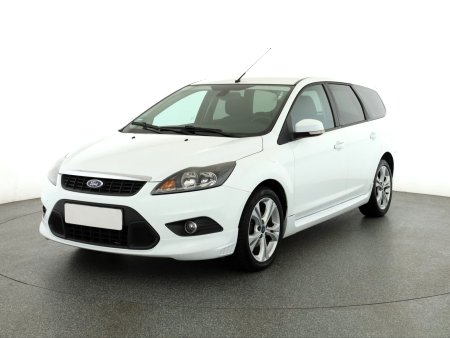 Ford Focus, 2010 - pohled č. 3