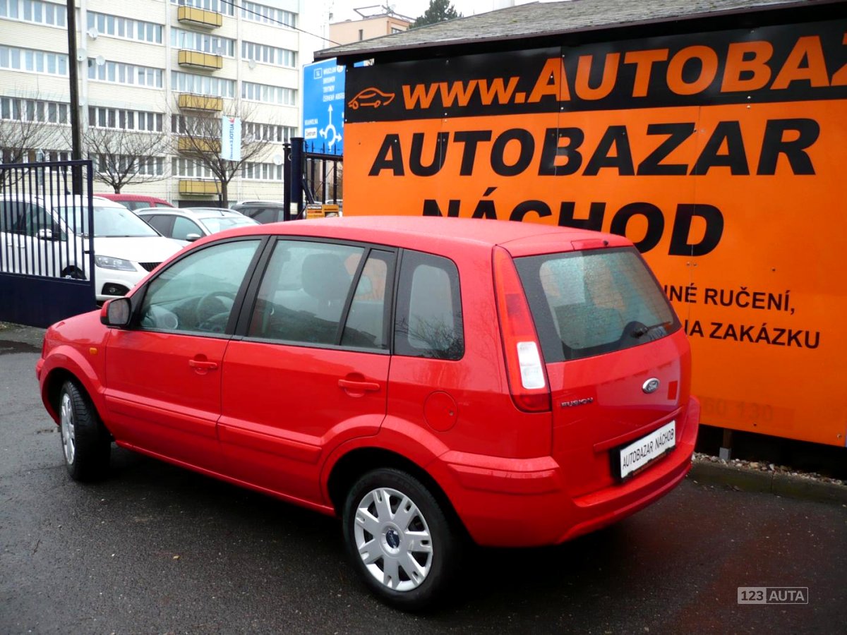 Ford Fusion, 2012 - pohled č. 3