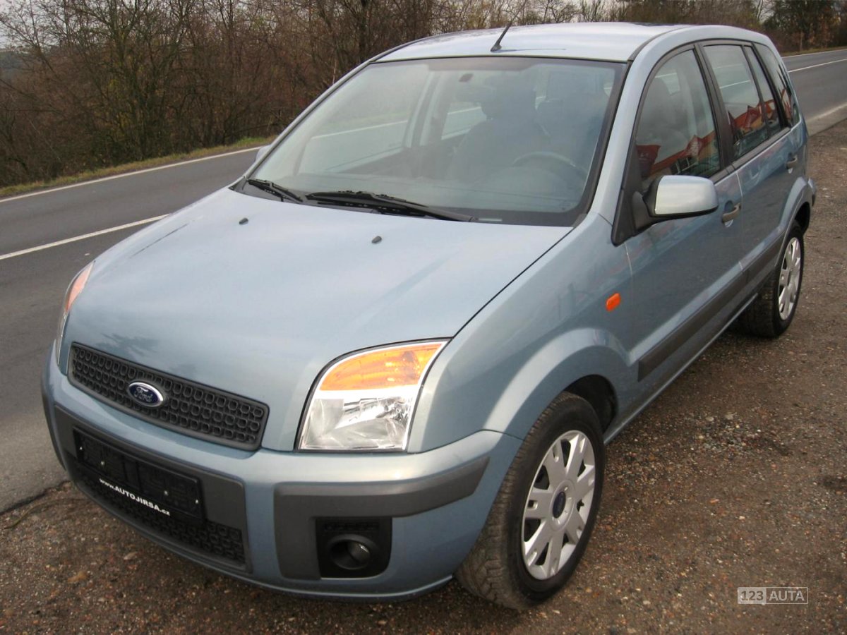 Ford Fusion, 2010 - celkový pohled