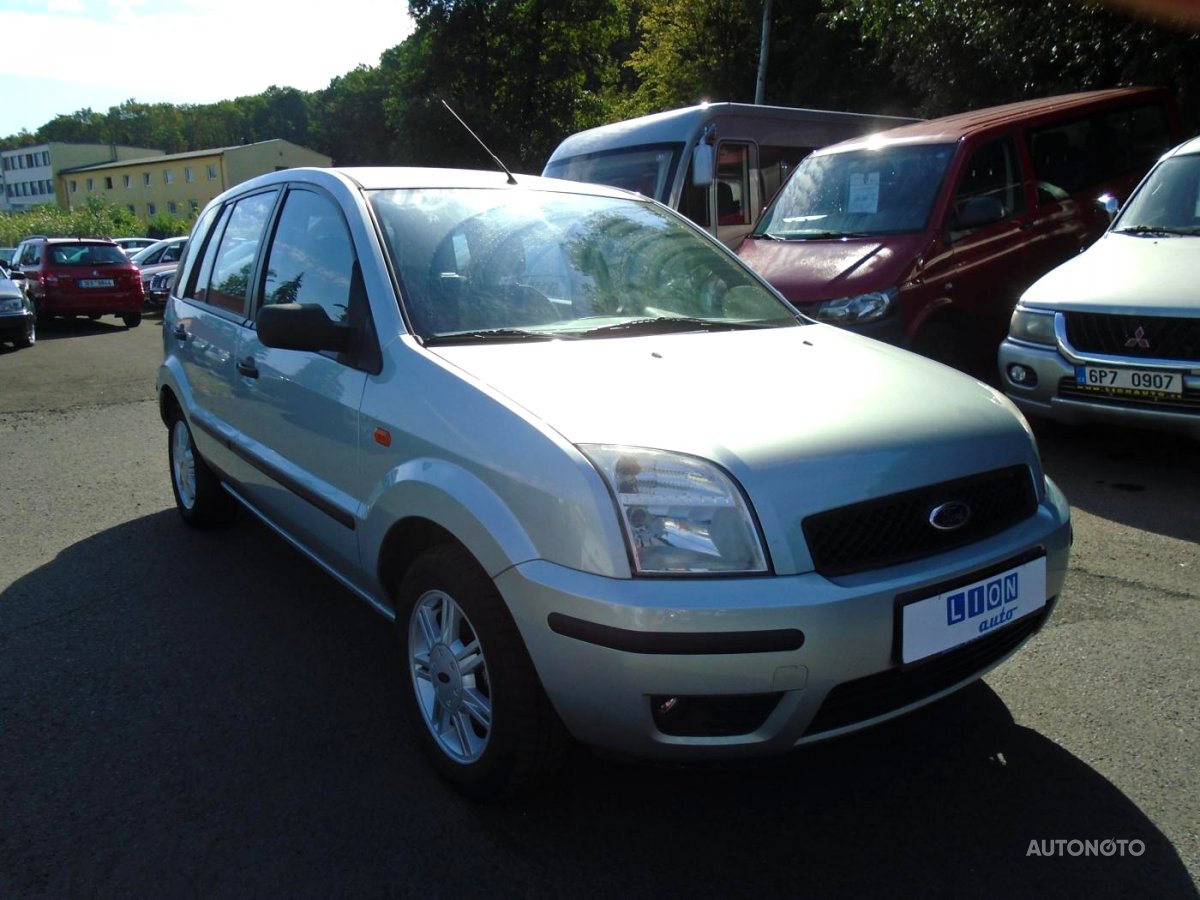 Ford Fusion, 2002 - celkový pohled