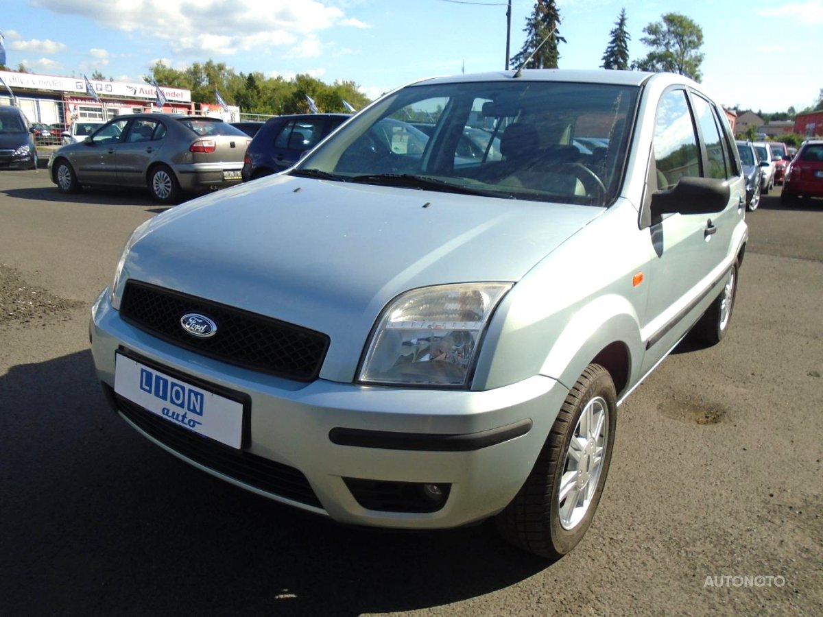 Ford Fusion, 2002 - pohled č. 3