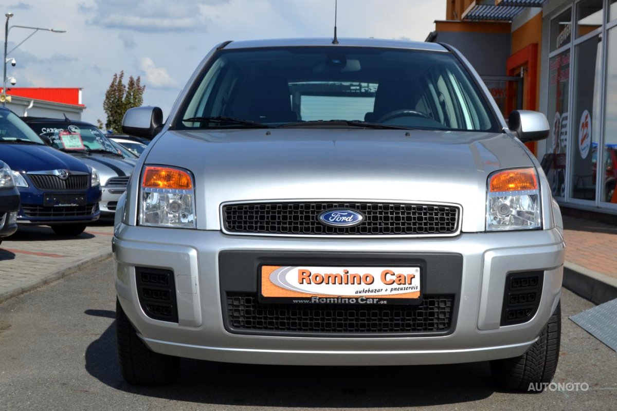 Ford Fusion, 2010 - pohled č. 2