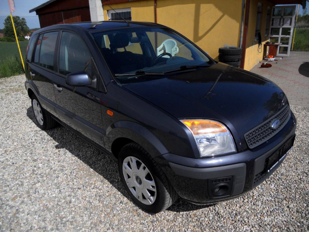 Ford Fusion, 2009 - pohled č. 3