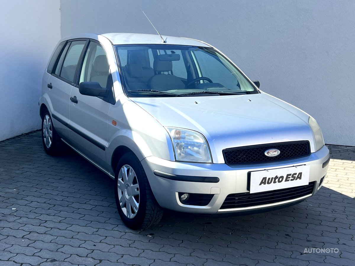 Ford Fusion, 2003 - celkový pohled