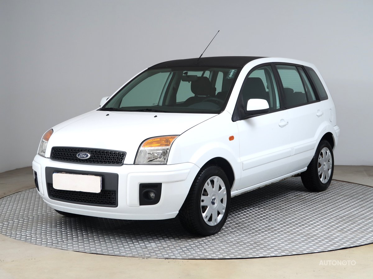 Ford Fusion, 2011 - pohled č. 3