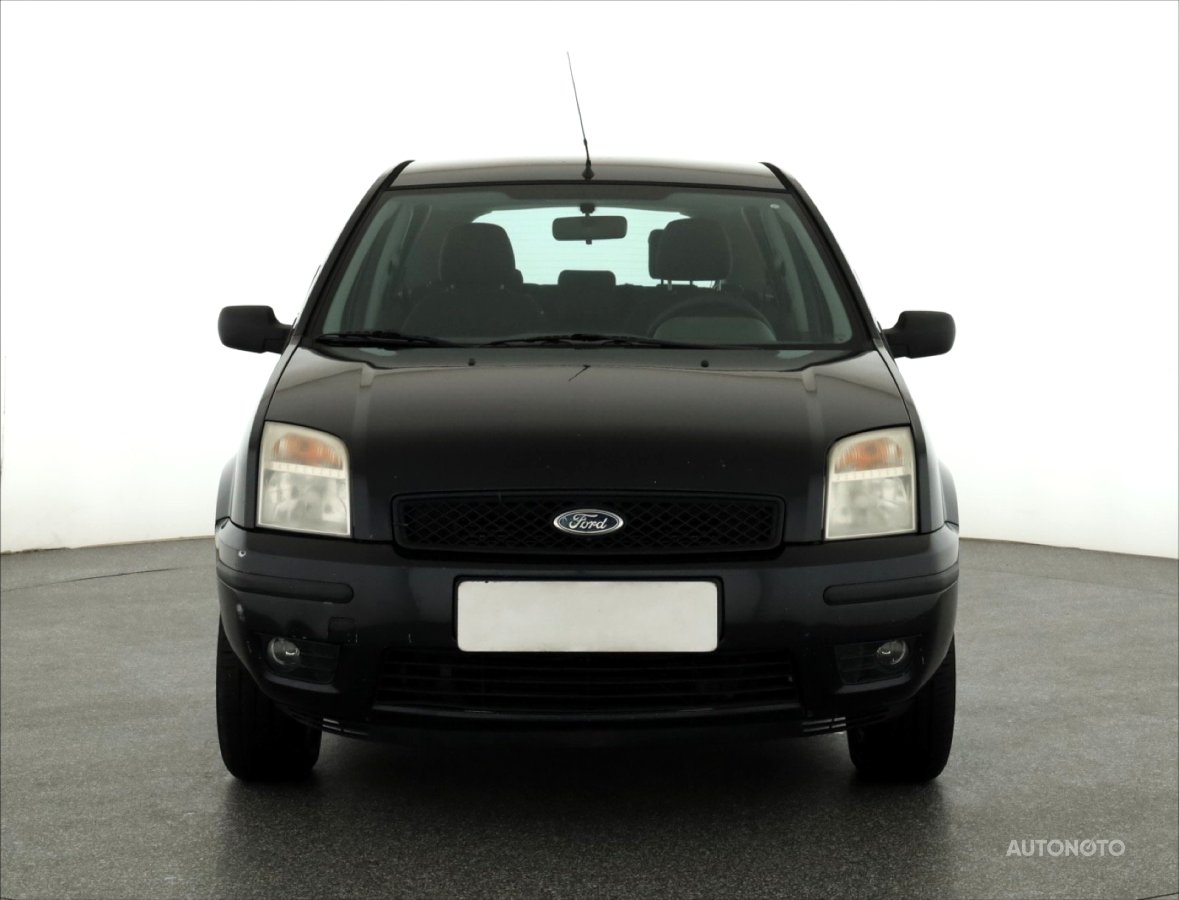 Ford Fusion, 2003 - pohled č. 2