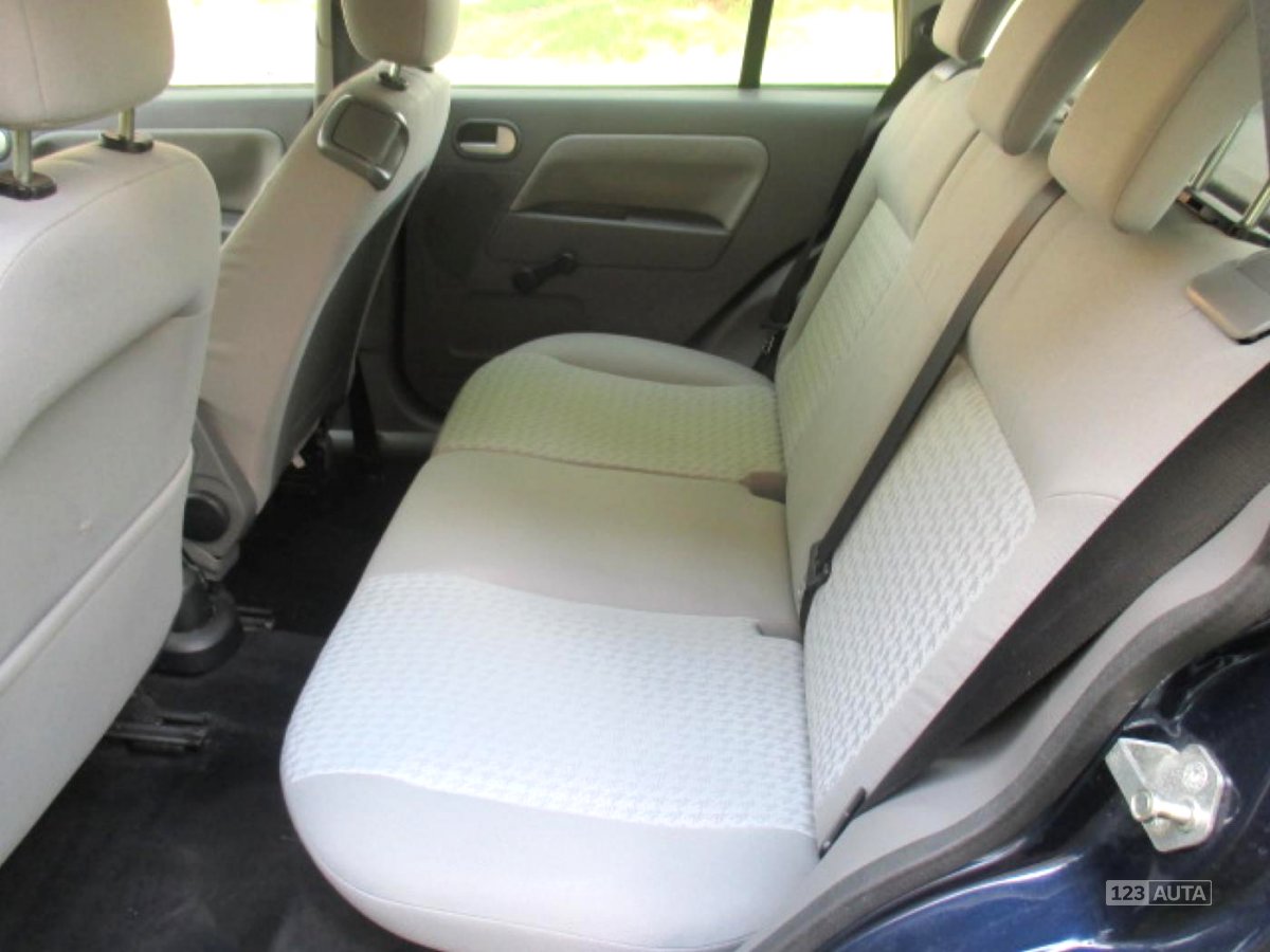 Ford Fusion, 2003 - pohled č. 14