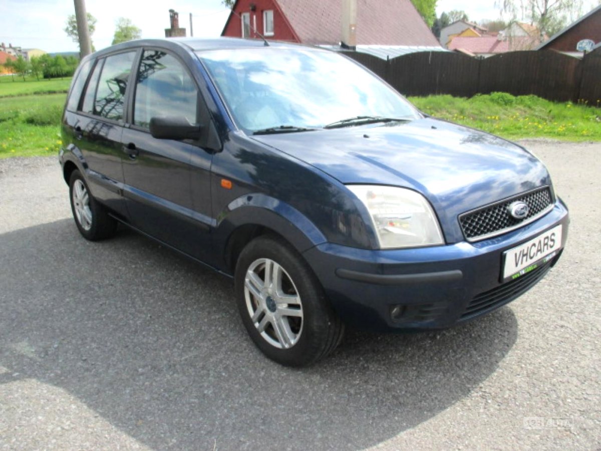 Ford Fusion, 2003 - pohled č. 4
