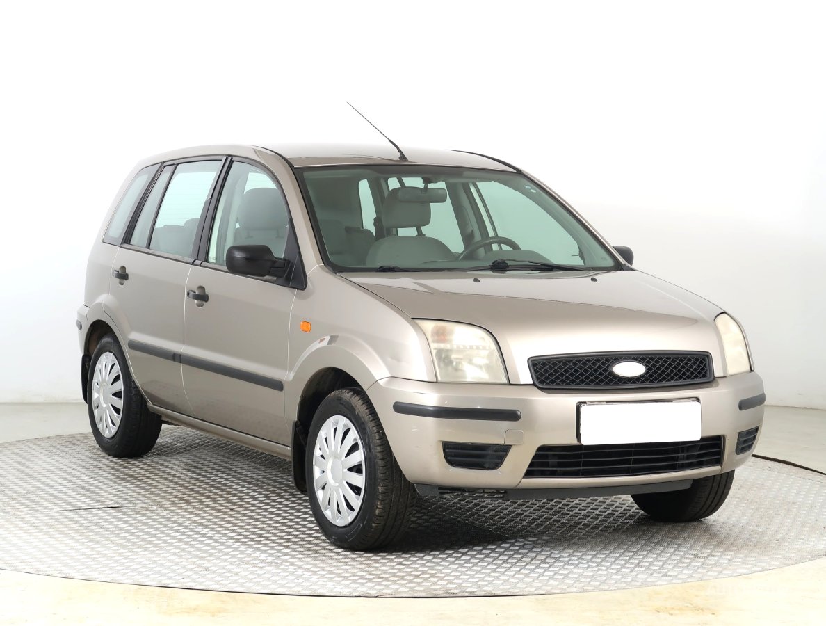 Ford Fusion, 2004 - celkový pohled