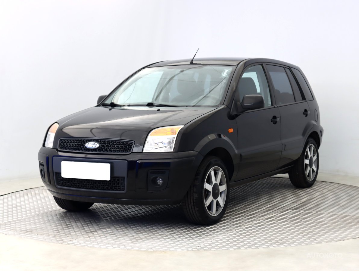 Ford Fusion, 2011 - pohled č. 3