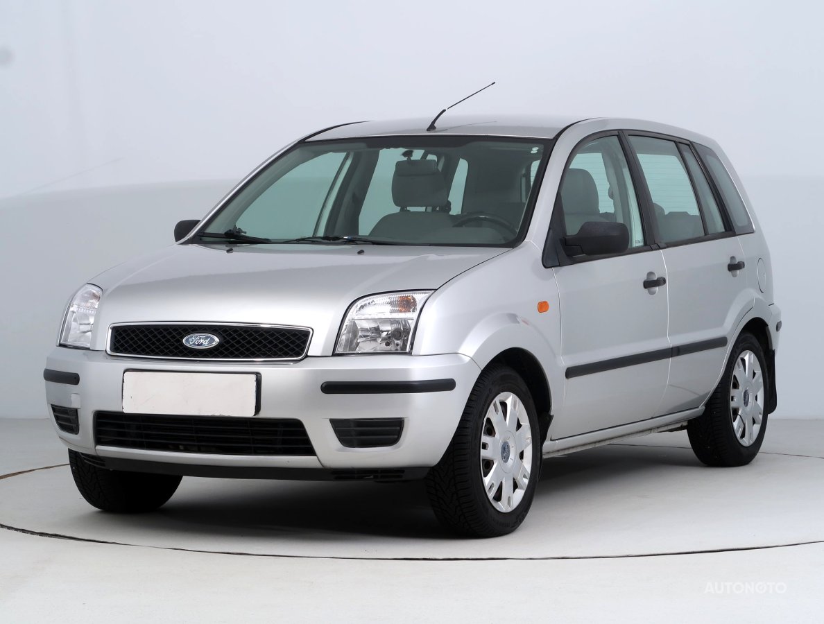 Ford Fusion, 2003 - pohled č. 3