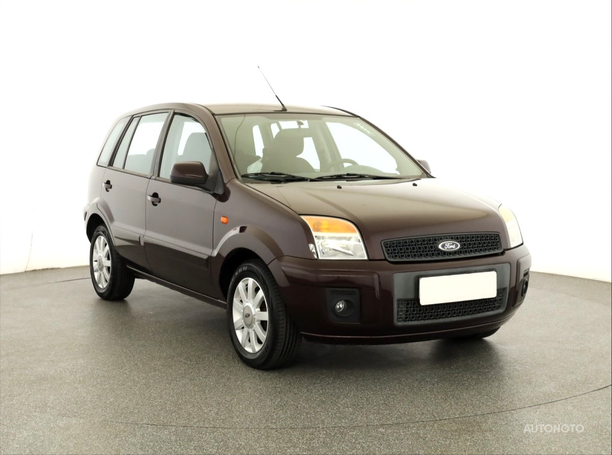 Ford Fusion, 2011 - celkový pohled