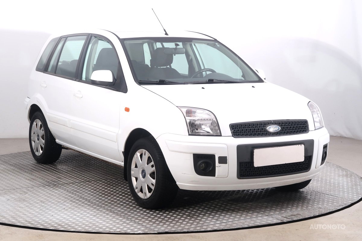 Ford Fusion, 2010 - celkový pohled