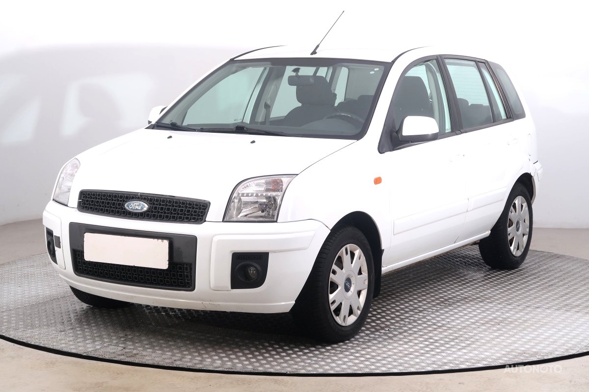 Ford Fusion, 2010 - pohled č. 3