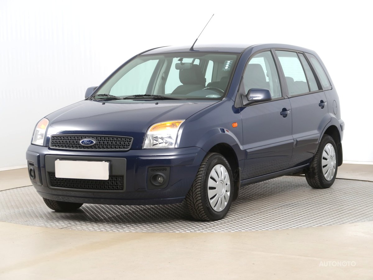 Ford Fusion, 2012 - pohled č. 3