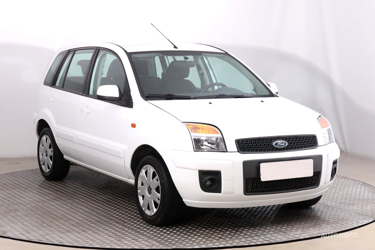 Ford Fusion, 2010 - celkový pohled