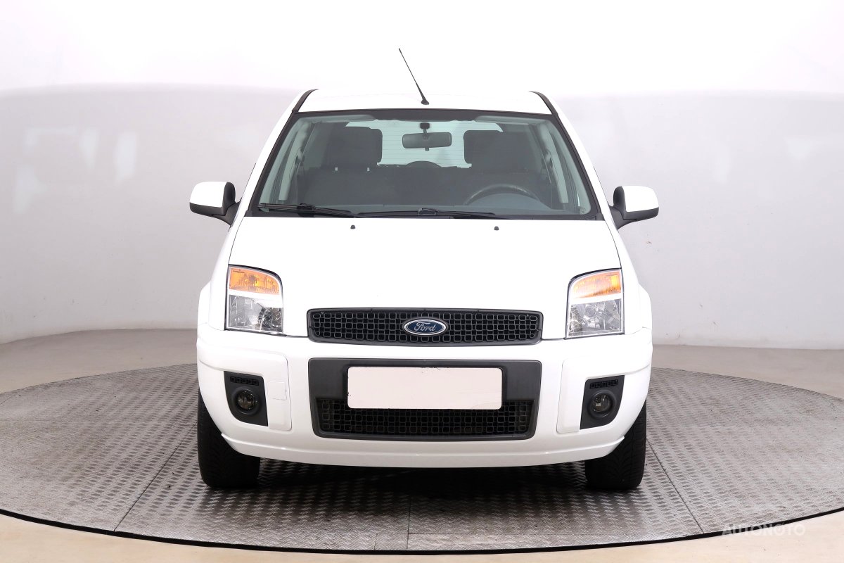 Ford Fusion, 2010 - pohled č. 2