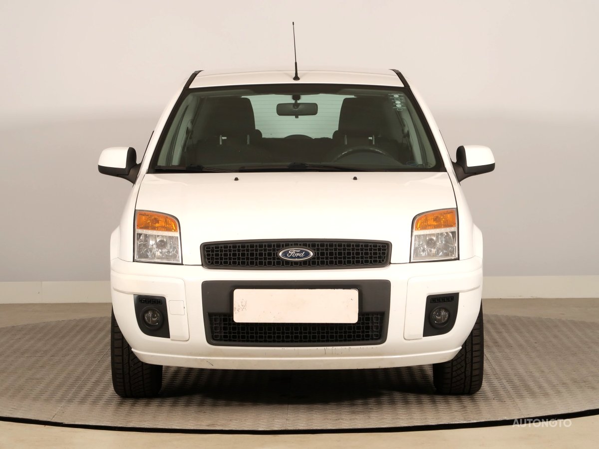 Ford Fusion, 2010 - pohled č. 2