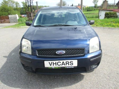 Ford Fusion, 2003 - pohled č. 3