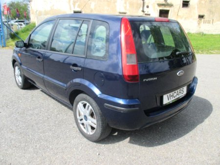 Ford Fusion, 2003 - pohled č. 6