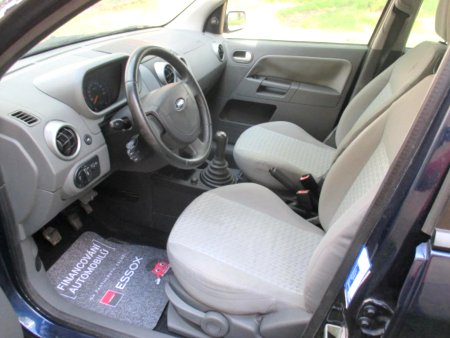 Ford Fusion, 2003 - pohled č. 9