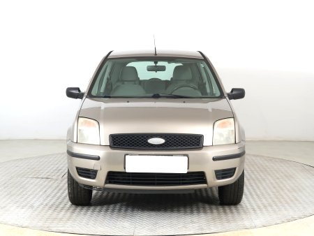 Ford Fusion, 2004 - pohled č. 2