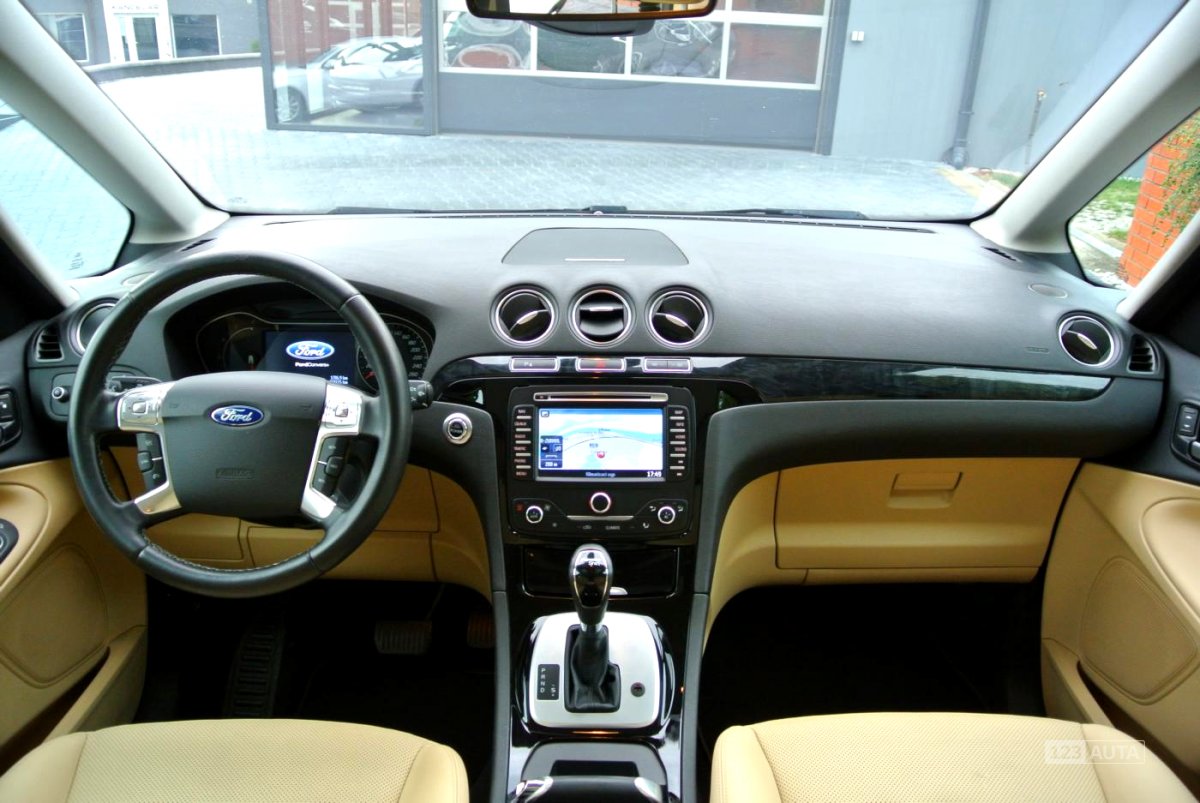 Ford Galaxy, 2013 - pohled č. 10