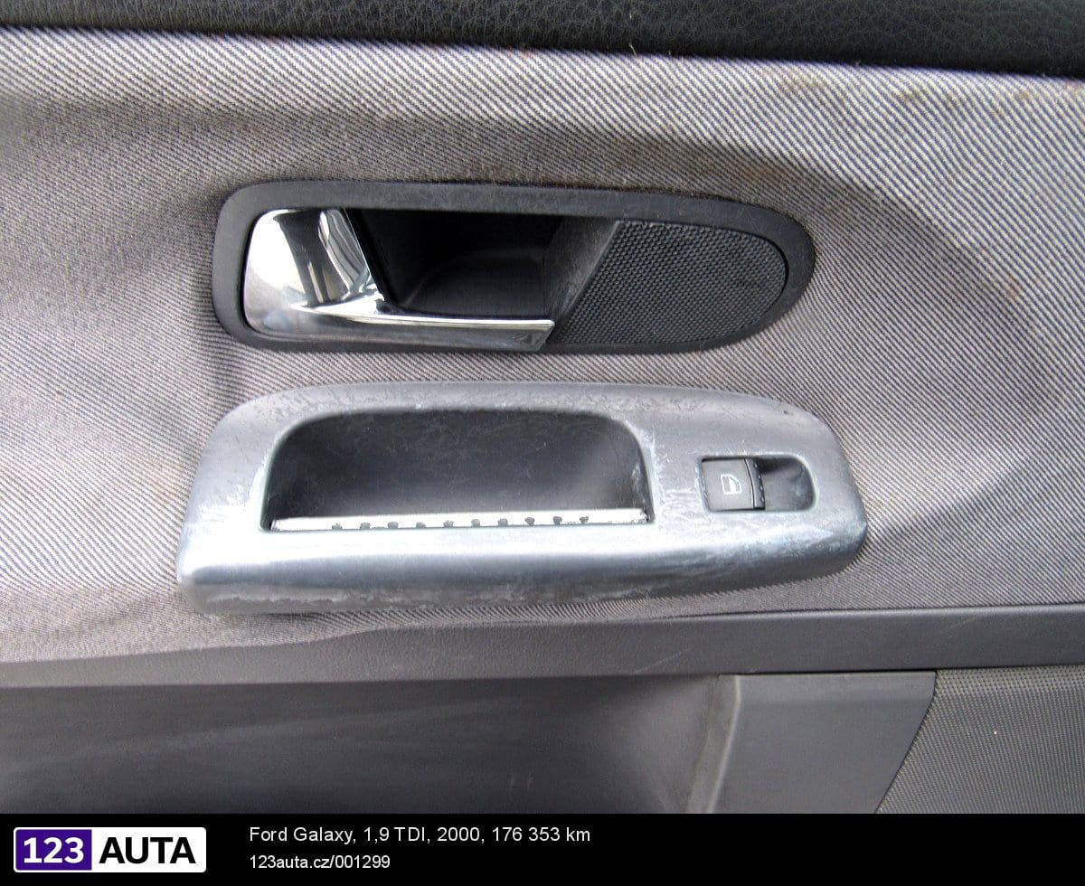 Ford Galaxy, 2000 - pohled č. 20