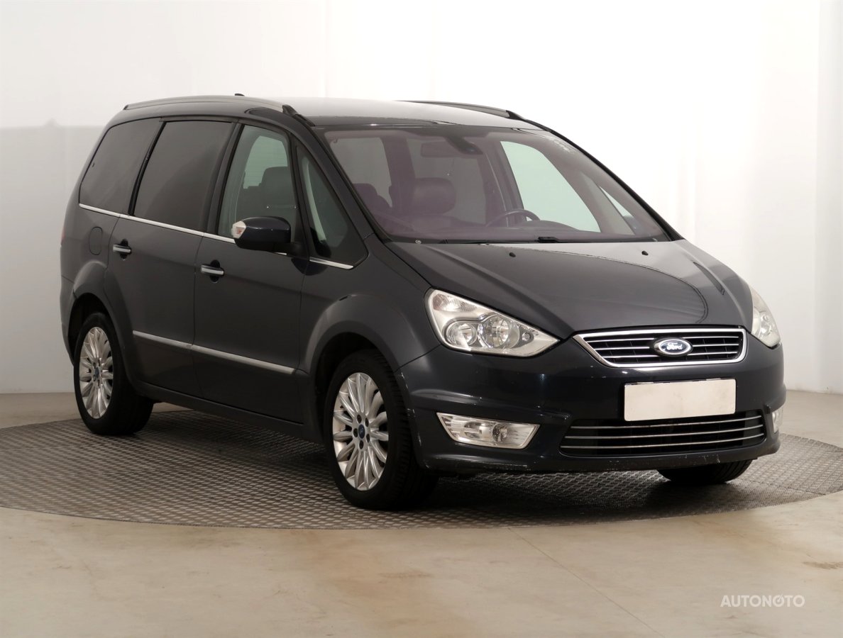 Ford Galaxy, 2011 - celkový pohled