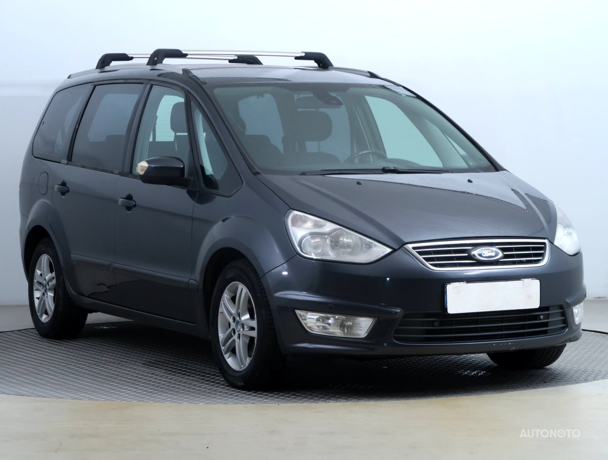 Ford Galaxy, 2010 - celkový pohled