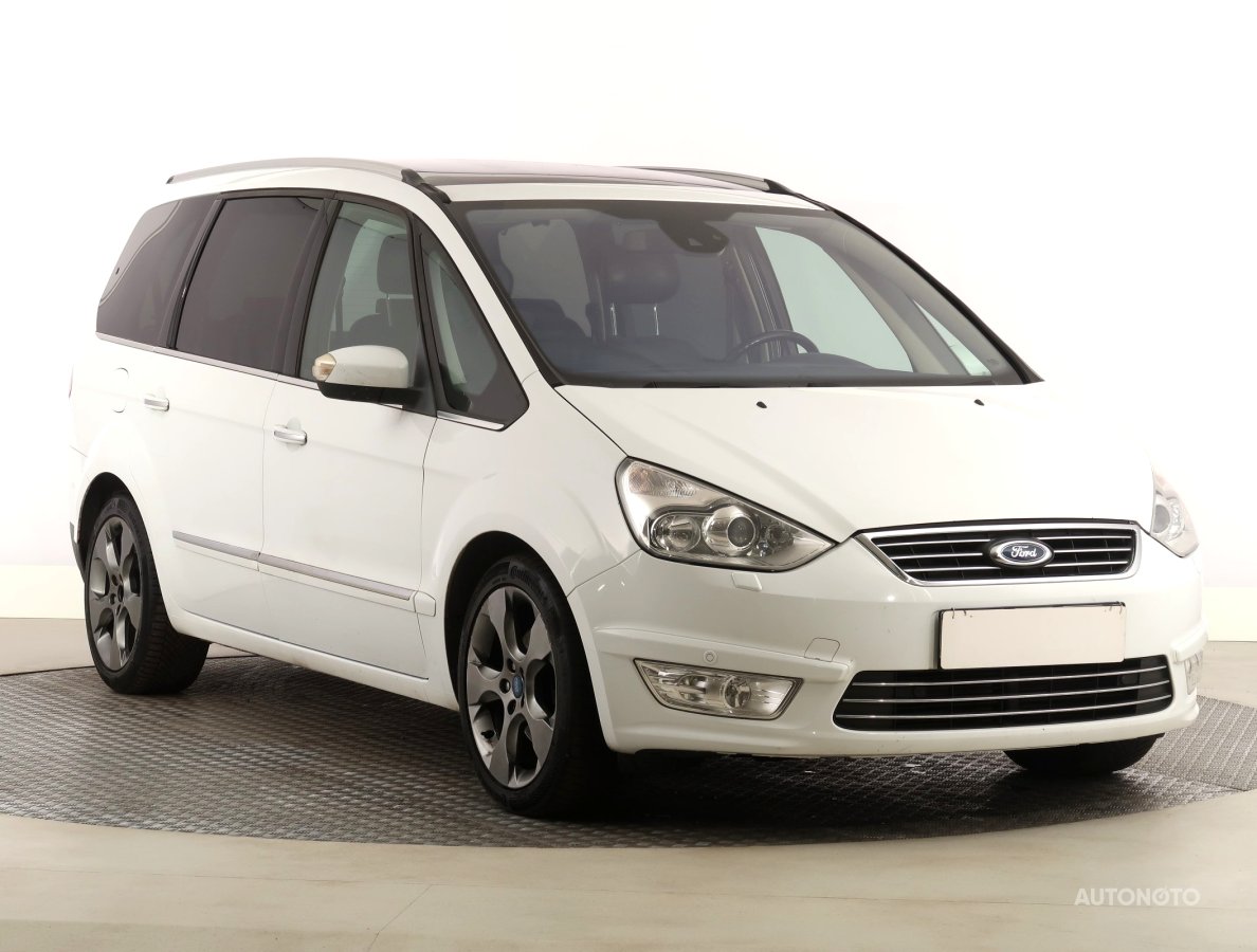 Ford Galaxy, 2012 - celkový pohled
