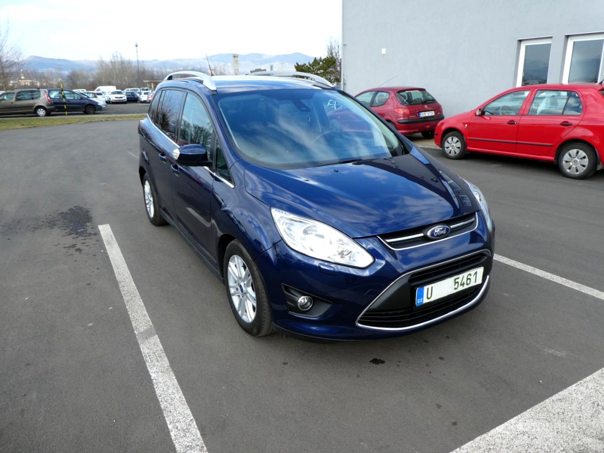 Ford Grand C-MAX, 2011 - pohled č. 2