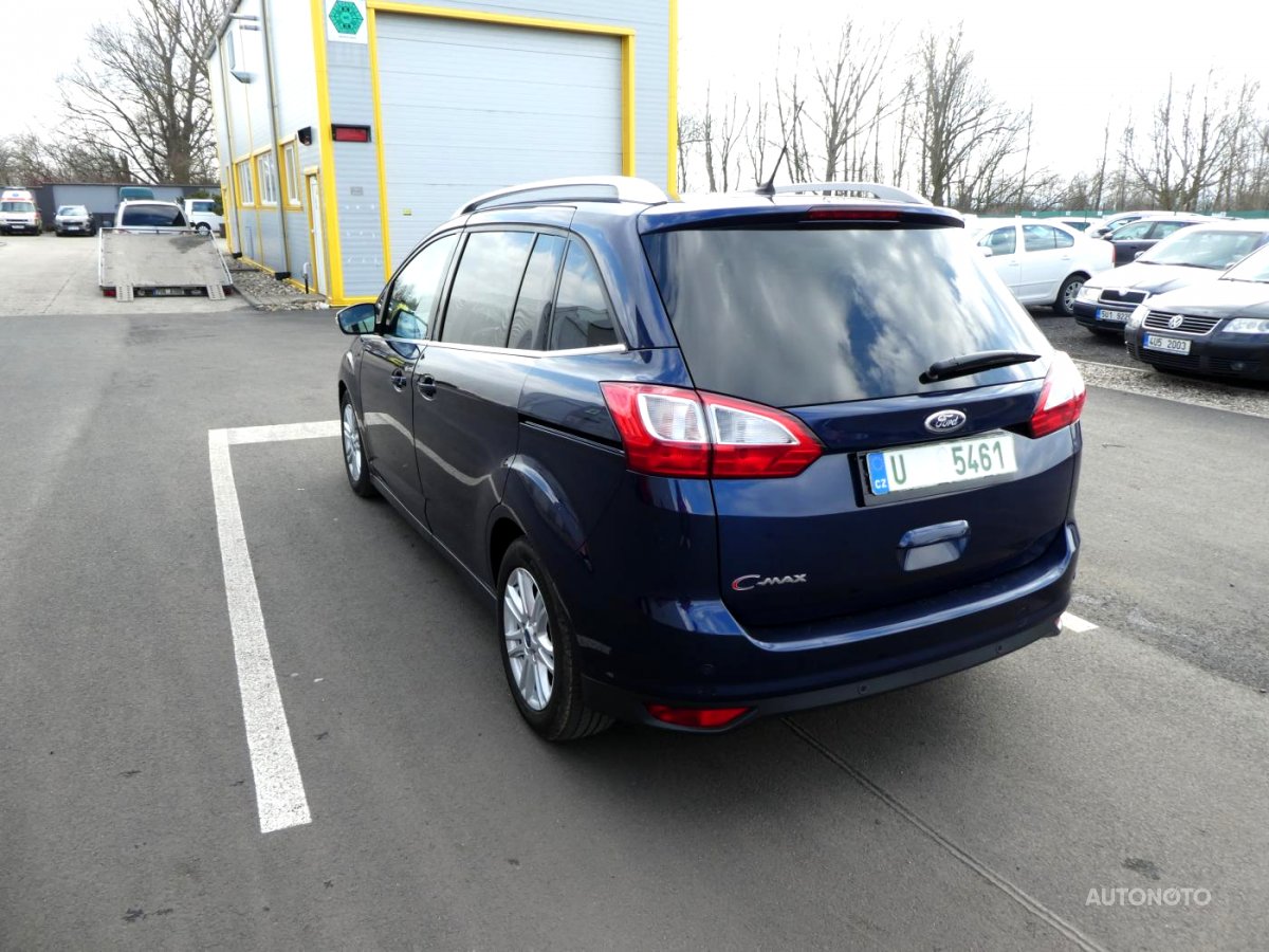 Ford Grand C-MAX, 2011 - pohled č. 5