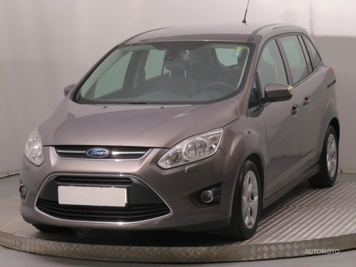 Ford Grand C-MAX, 2012 - pohled č. 3