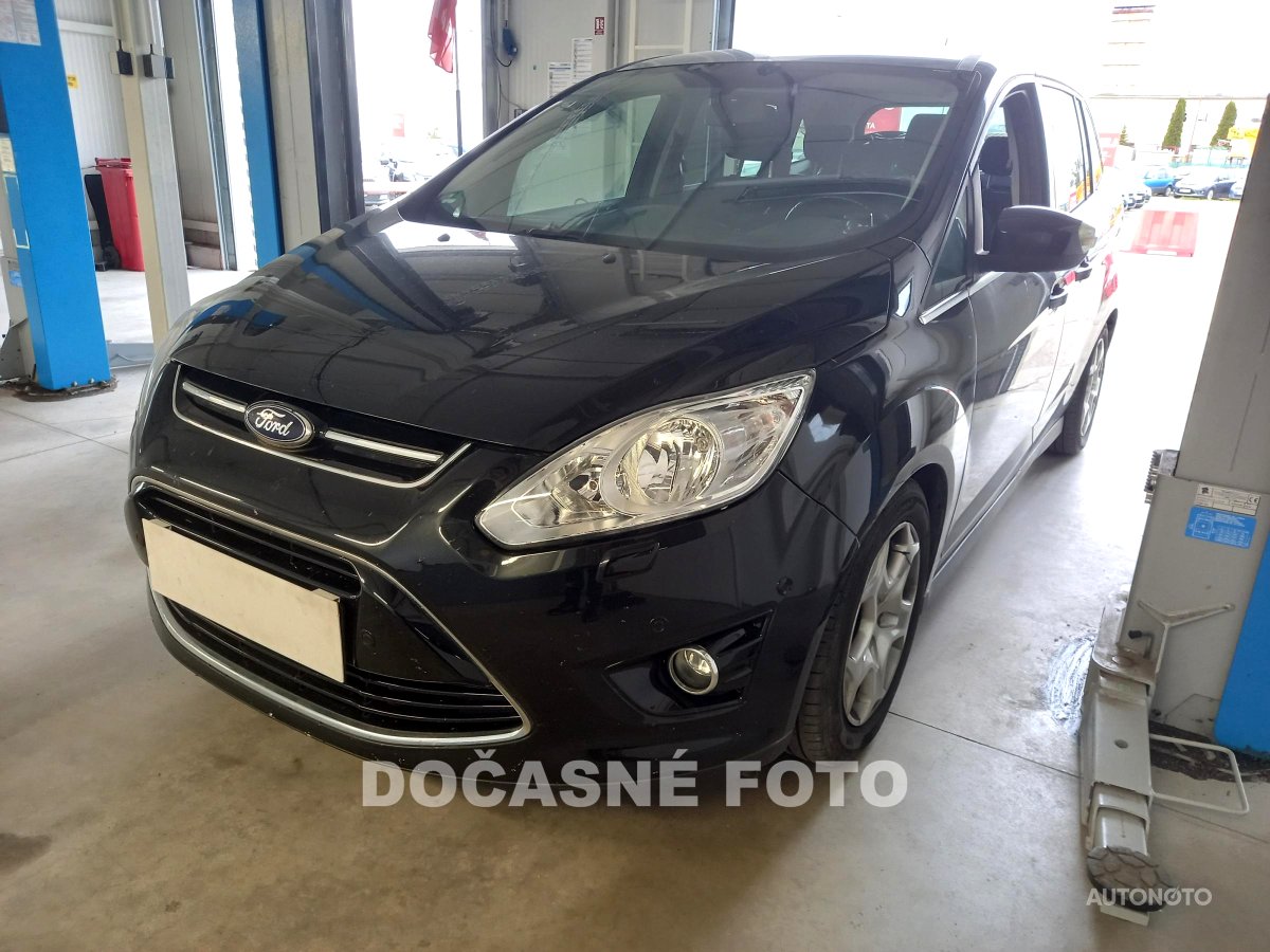 Ford Grand C-MAX, 2012 - pohled č. 3